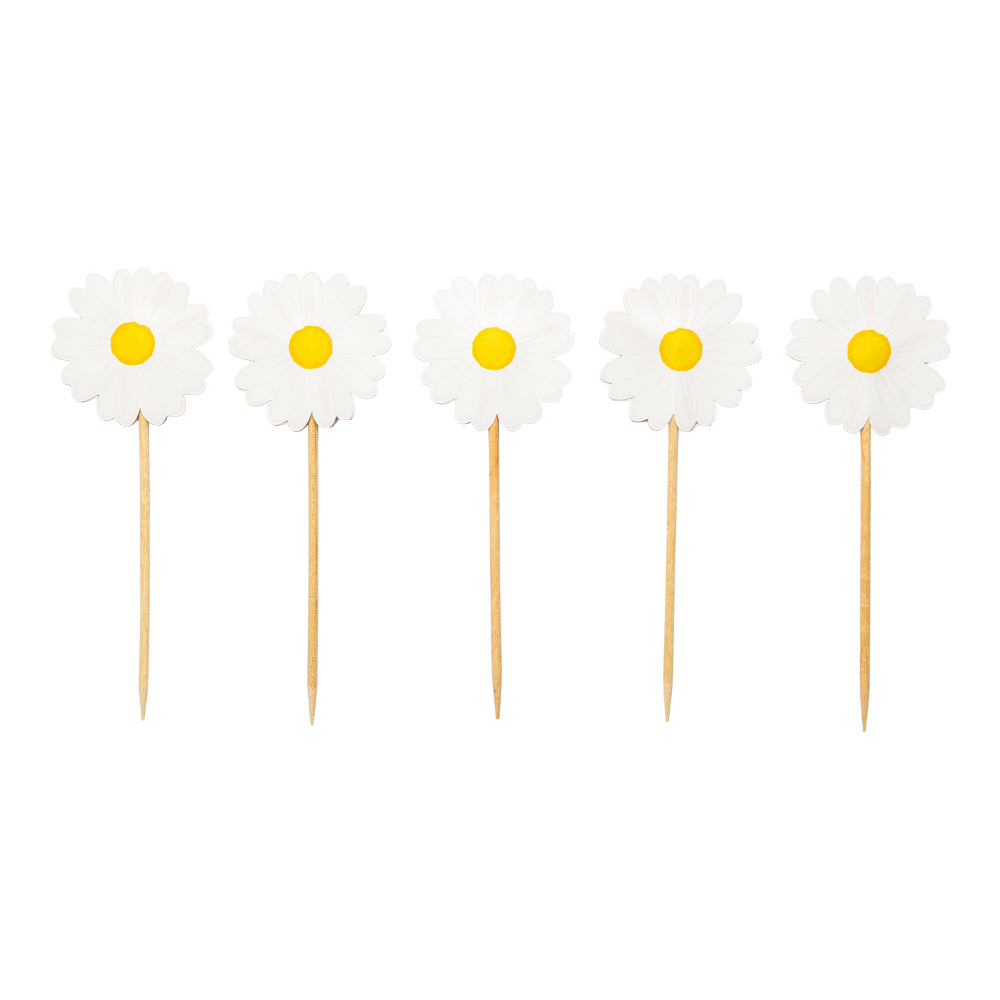 Cake picks med motiv av Daisy/Prästkrageblomma i vitt med gul mitt. Tårtdekorationer till student, midsommar och fest