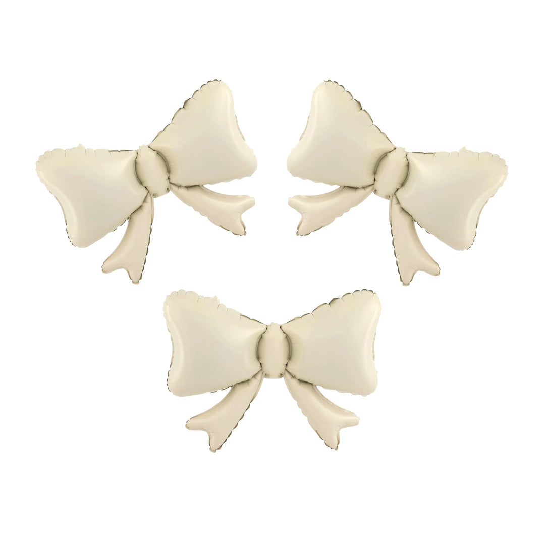 3-pack folieballonger formade som rosetter i beige färg, för fest och kalas.