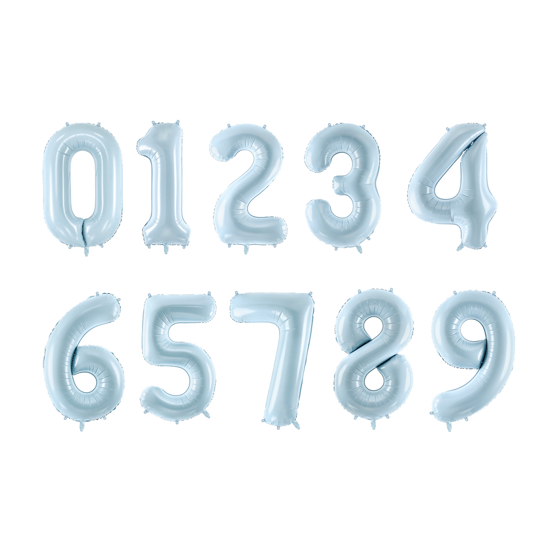 Sifferballonger 0-9 i ljusblå färg, 72cm. 
Passar till kalas och fest.
